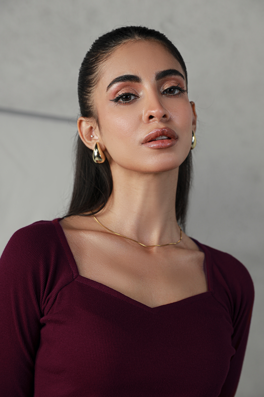 Sweet Heart Neck Top - Burgundy