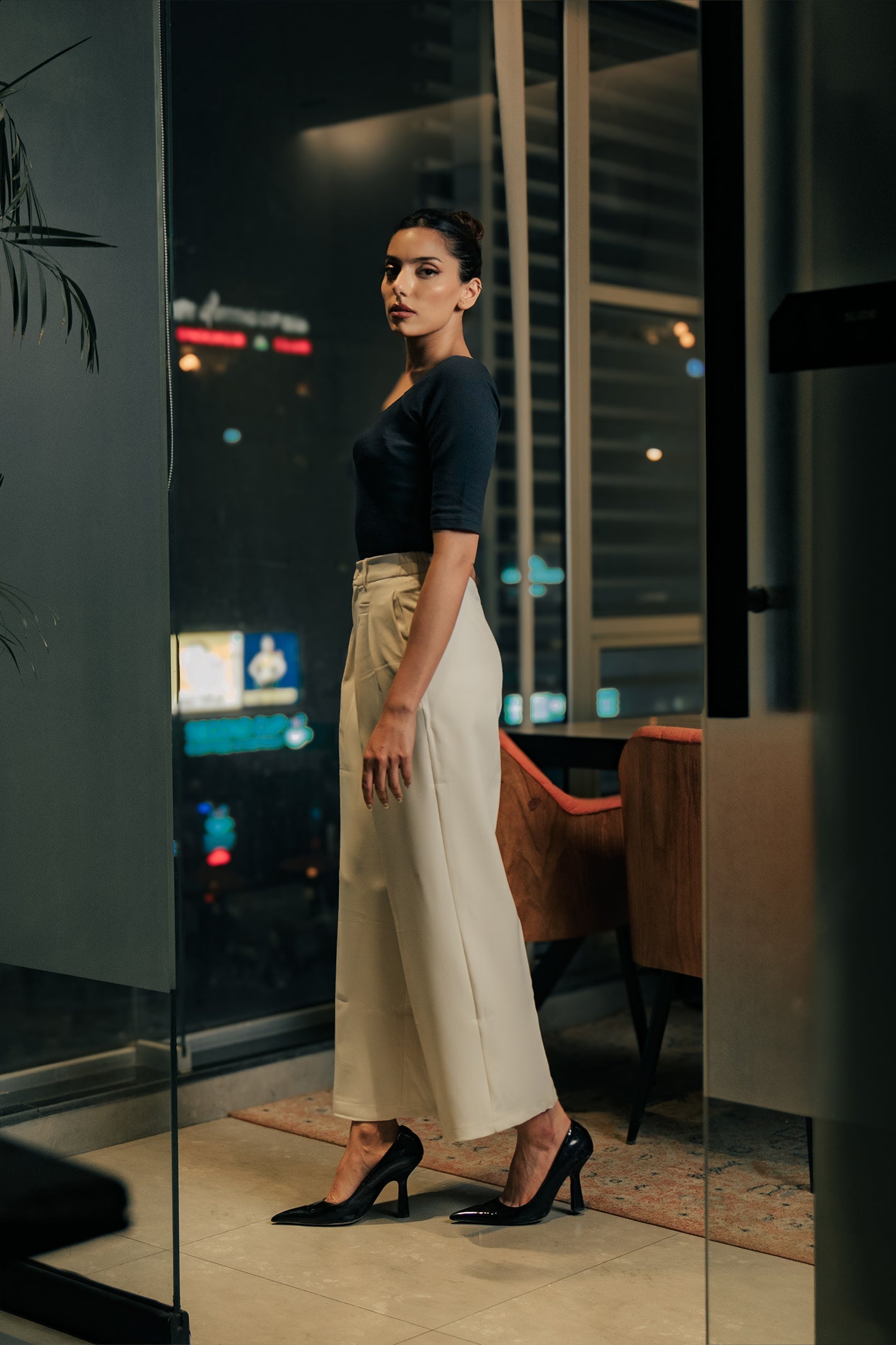 Sweet Heart Neck Top - Navy