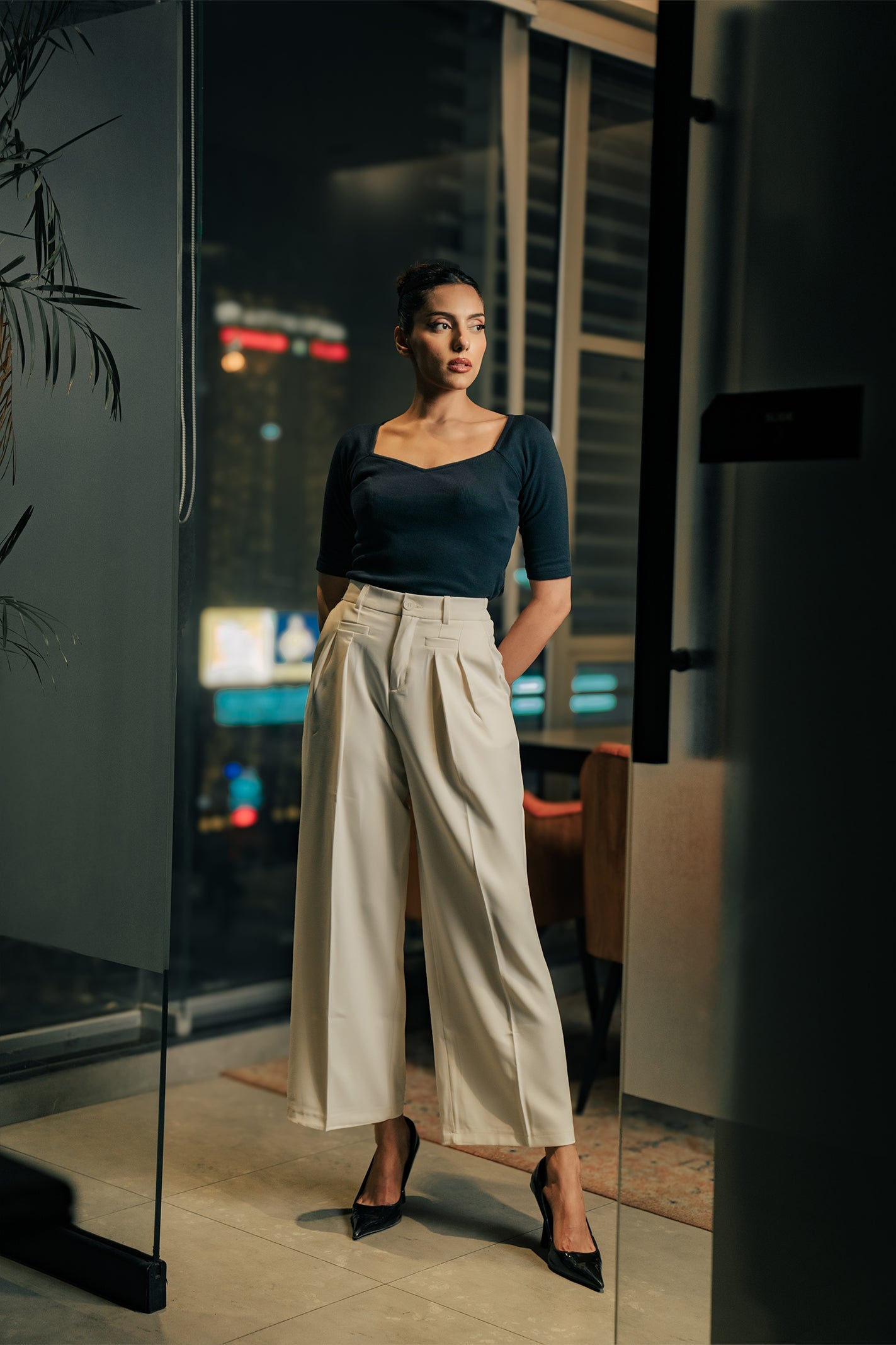 Sweet Heart Neck Top - Navy