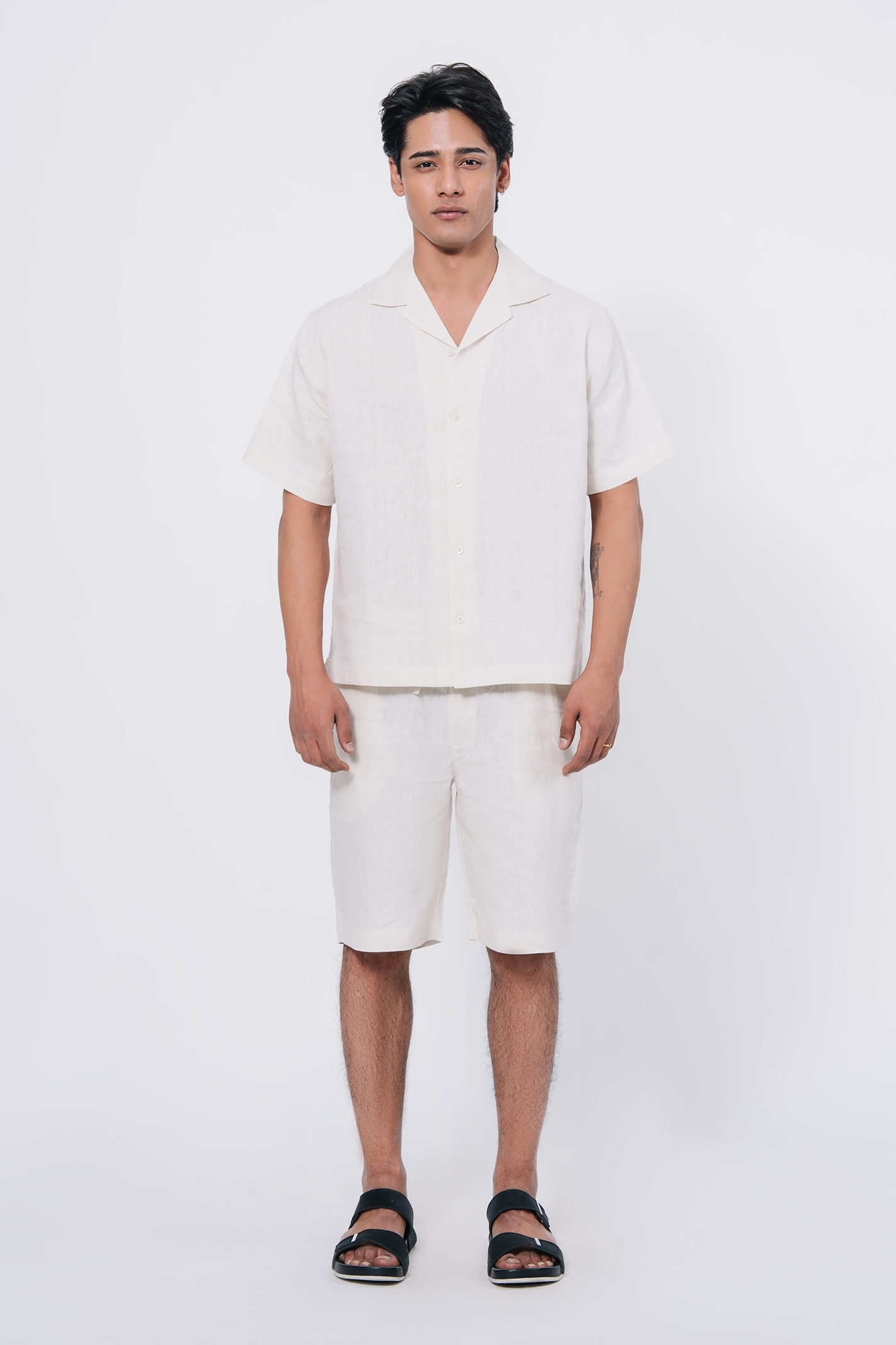 Cuban Collar Boxy Fit Shirt – White